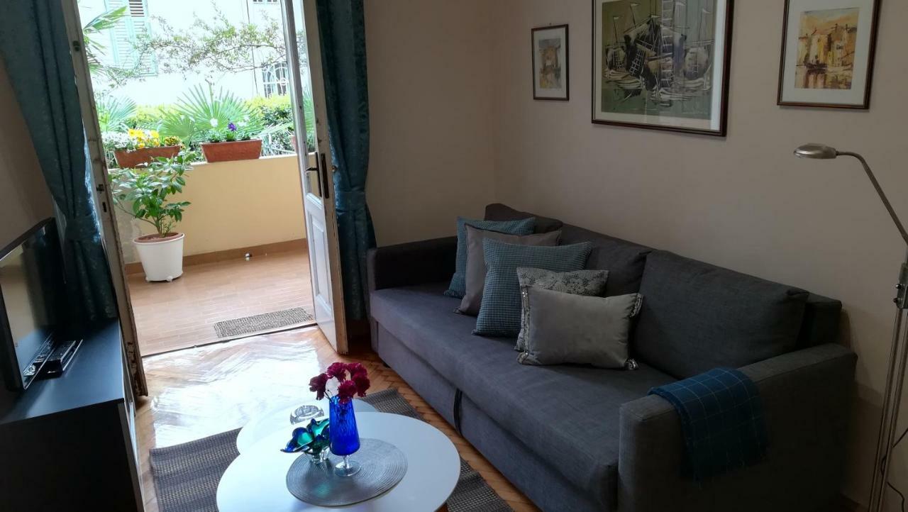 Apartment Tina  Opatija Buitenkant foto