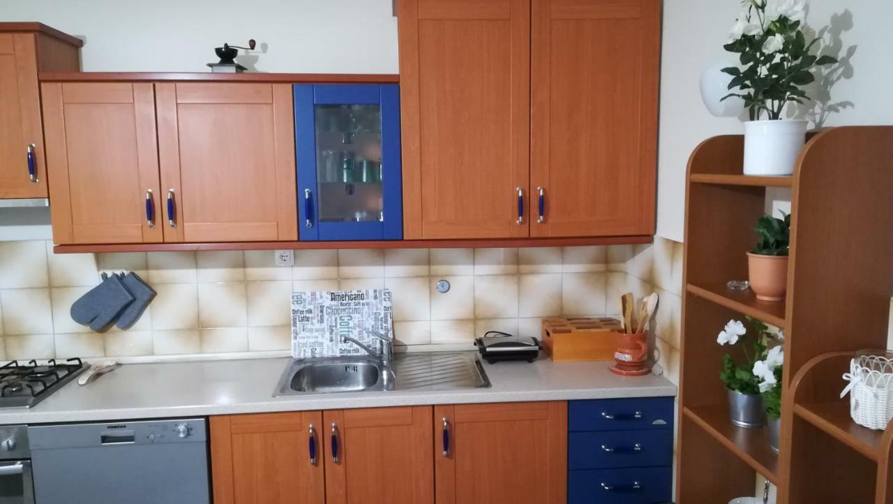 Apartment Tina  Opatija Buitenkant foto